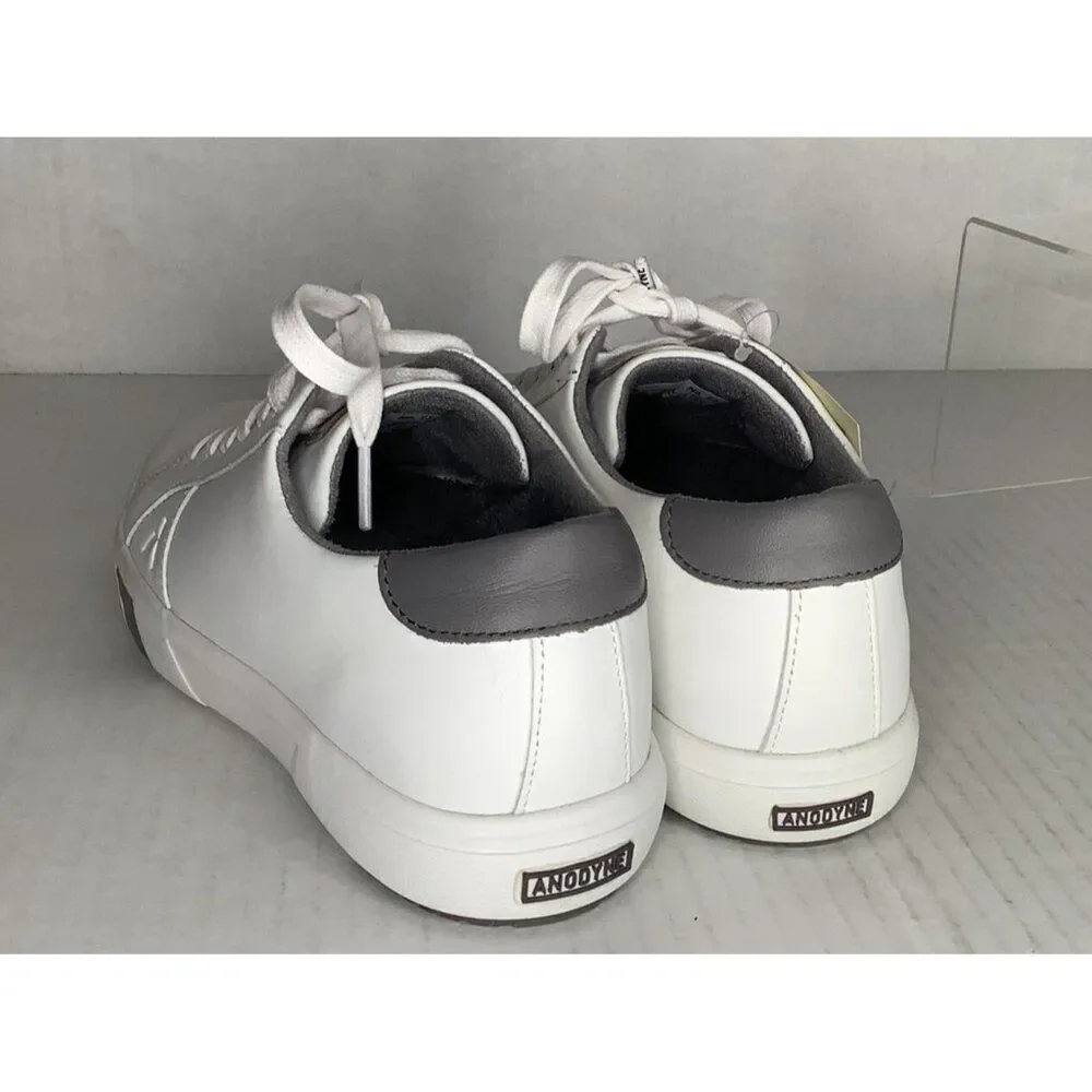 Anodyne No 27 7.5 WIDE Casual white sneaker - NEW
